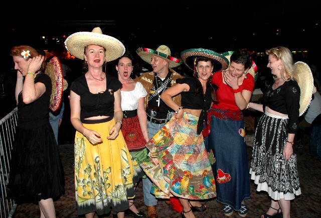 min 2006 11 26 riot 115